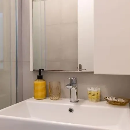 Mykonos Luxury With Jacuzzi * アノ・メラ