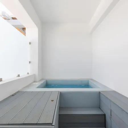 דירה Mykonos Luxury With Jacuzzi