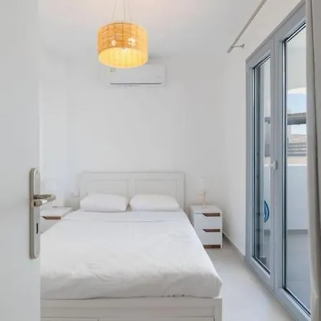 Mykonos Luxury With Jacuzzi